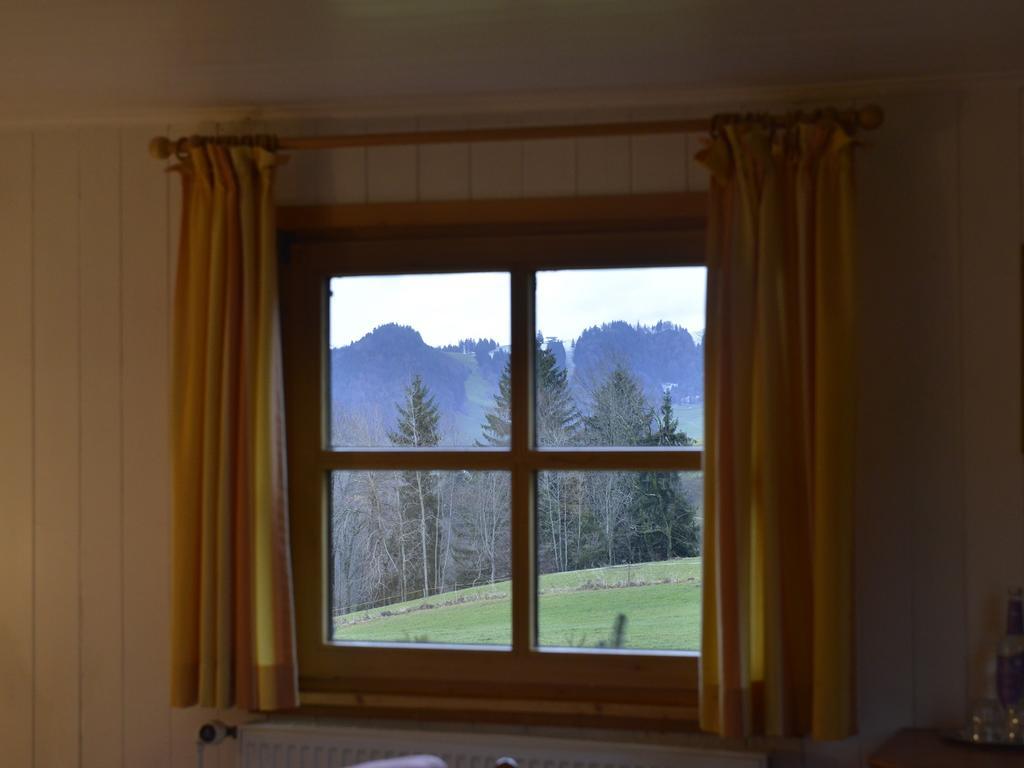 Hotel Landhaus Kennerknecht Kur Und Ferien Oberstaufen Zimmer foto