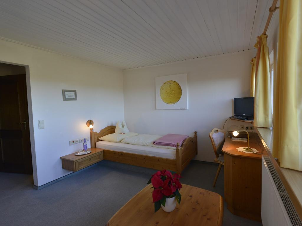Hotel Landhaus Kennerknecht Kur Und Ferien Oberstaufen Zimmer foto