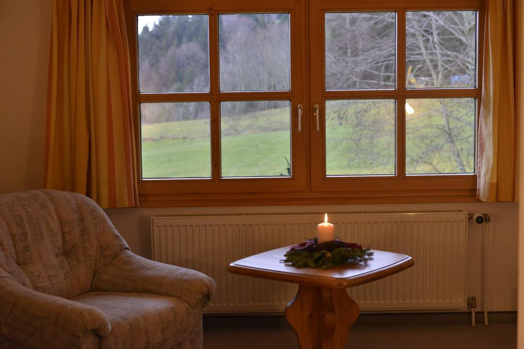Hotel Landhaus Kennerknecht Kur Und Ferien Oberstaufen Zimmer foto