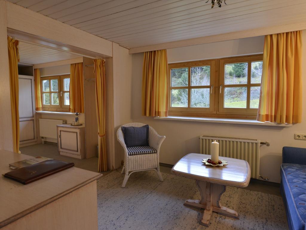 Hotel Landhaus Kennerknecht Kur Und Ferien Oberstaufen Zimmer foto