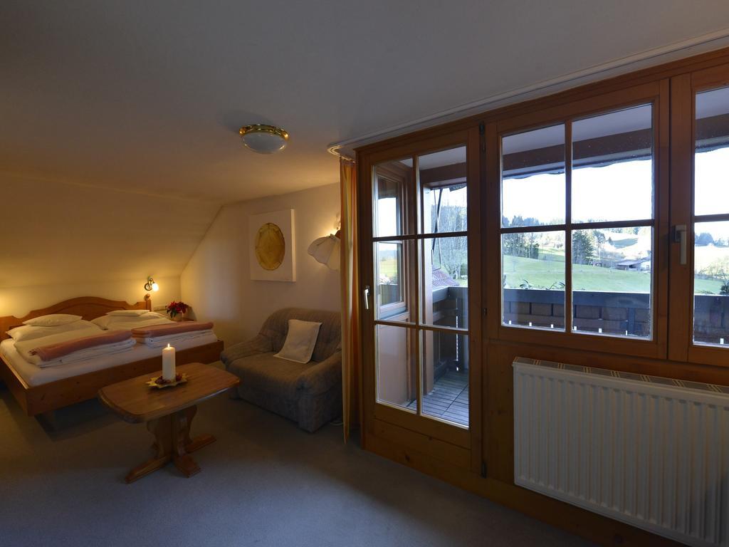 Hotel Landhaus Kennerknecht Kur Und Ferien Oberstaufen Zimmer foto